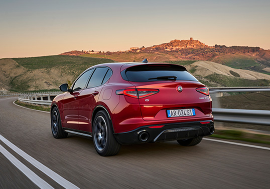 AR ContentGrid Engine Stelvio Merchant 02