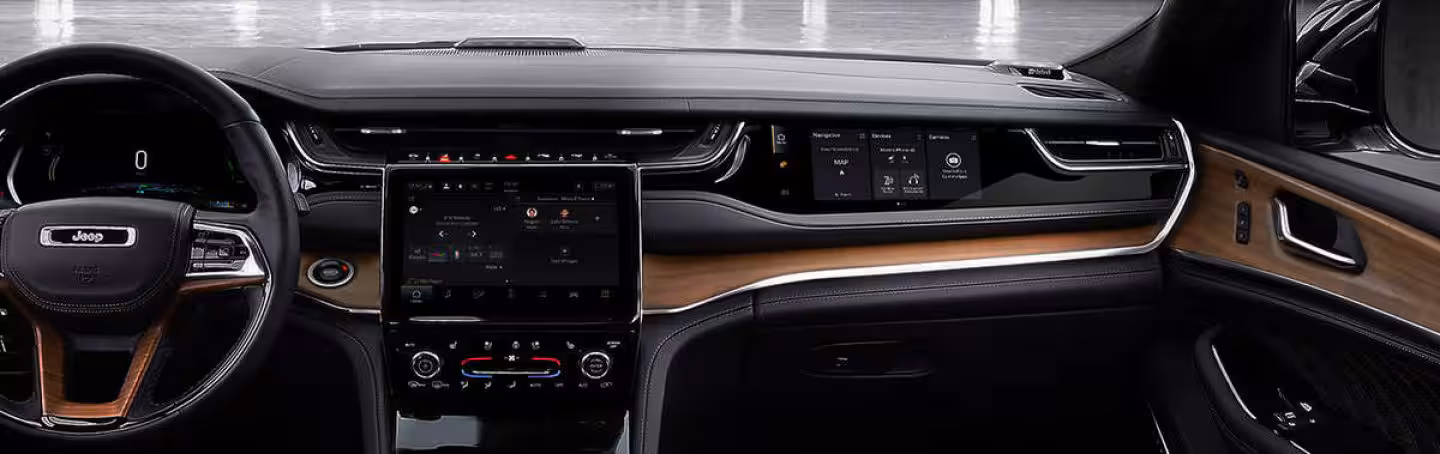 JEEP CHEROKEE MY24 DISPLAY 03 1600x505