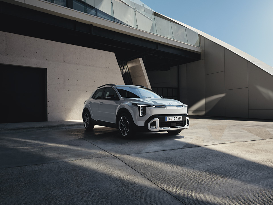 fe93kia stonic my26 exterior 1